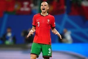 韩乔生:佩佩的生涯充满荣誉和挑战,他展现了顶级后卫的风范